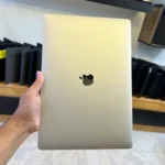 ⁦MACBOOK PRO 2019 ci7 ram 16 ssd 512 VGA 4GB 15”⁩ - الصورة ⁦5⁩