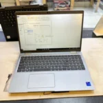 ⁦DELL PRE 3571 ci7 12th H ram 16 ddr5 ssd 512 GB VGA 4GB T600 15.6⁩ - الصورة ⁦5⁩