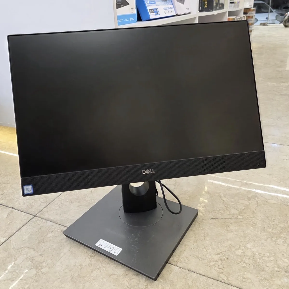 DELL AIO CI5 8th ram 16 ssd 512 GTX 1050 4G 24” FHD DELL AIO CI5 8th ram 16 ssd 512 GTX 1050 4G 24” FHD
