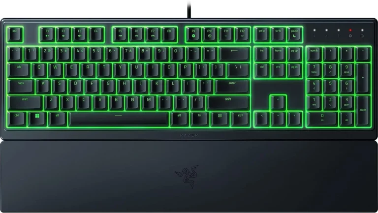Razer Ornata V3 X Gaming Keyboard: Low-Profile Keys - Silent Membrane Switches - Spill Resistant - Chroma RGB Lighting - Ergonomic Wrist Rest ( En )