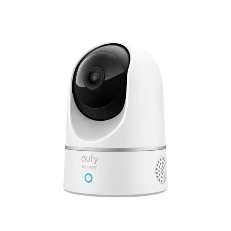 eufy Indoor Cam E220 - 2K Security Camera with Wi-Fi