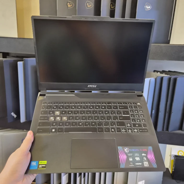 Msi cyborg 15 Core 7 240H Ram 16 DDR5 SSD 512 Rtx 3050 6G 15.6 FHD 144Hz مستعمل